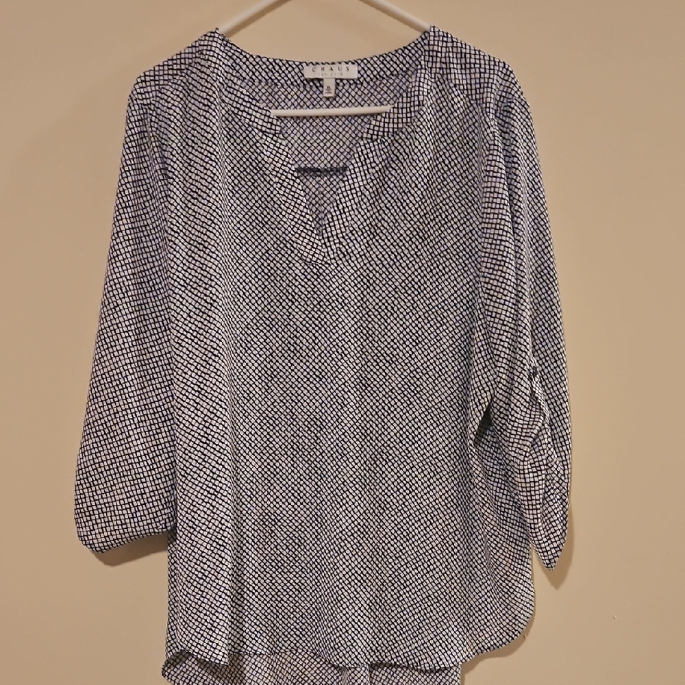 Chaus Black and White Patterned Blouse